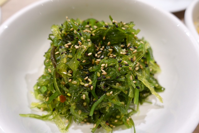 beyond-sushi-seaweed-salad
