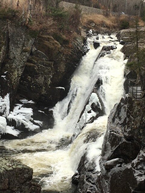 high-falls-gorge-winter