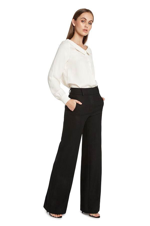 18331-Clio_Black_0233