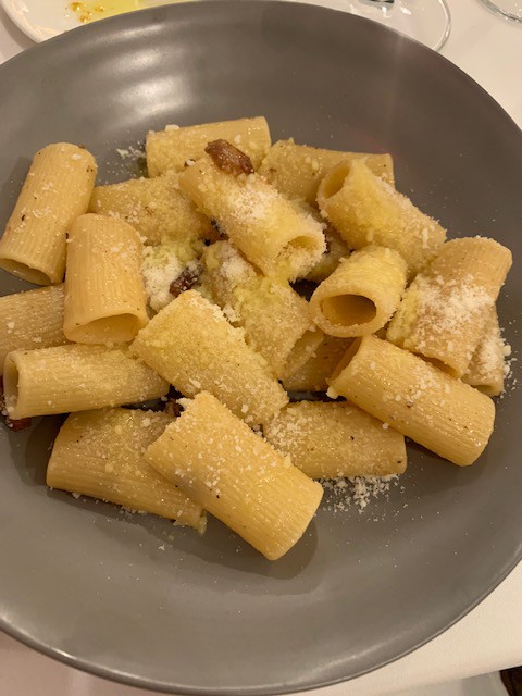 olive oil rigatoni