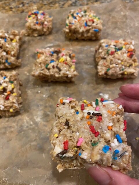 safe-fair-marshmallow-granola-treats